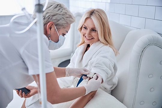 IV Drips & Vitamin Boosters in Toronto | Kingsway Cosmetic Centre